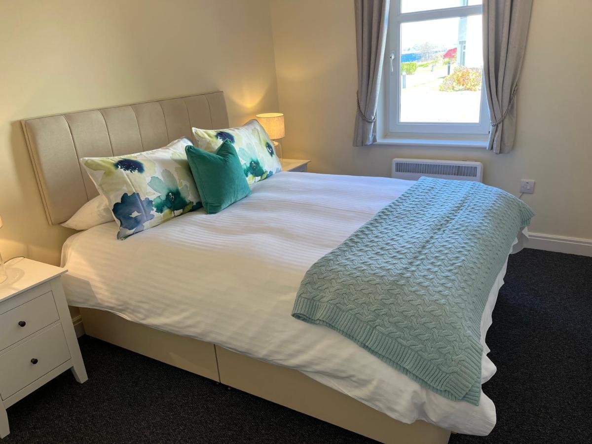 Corran, Glenloch View, William 2-bedroom Loch Side Flat *